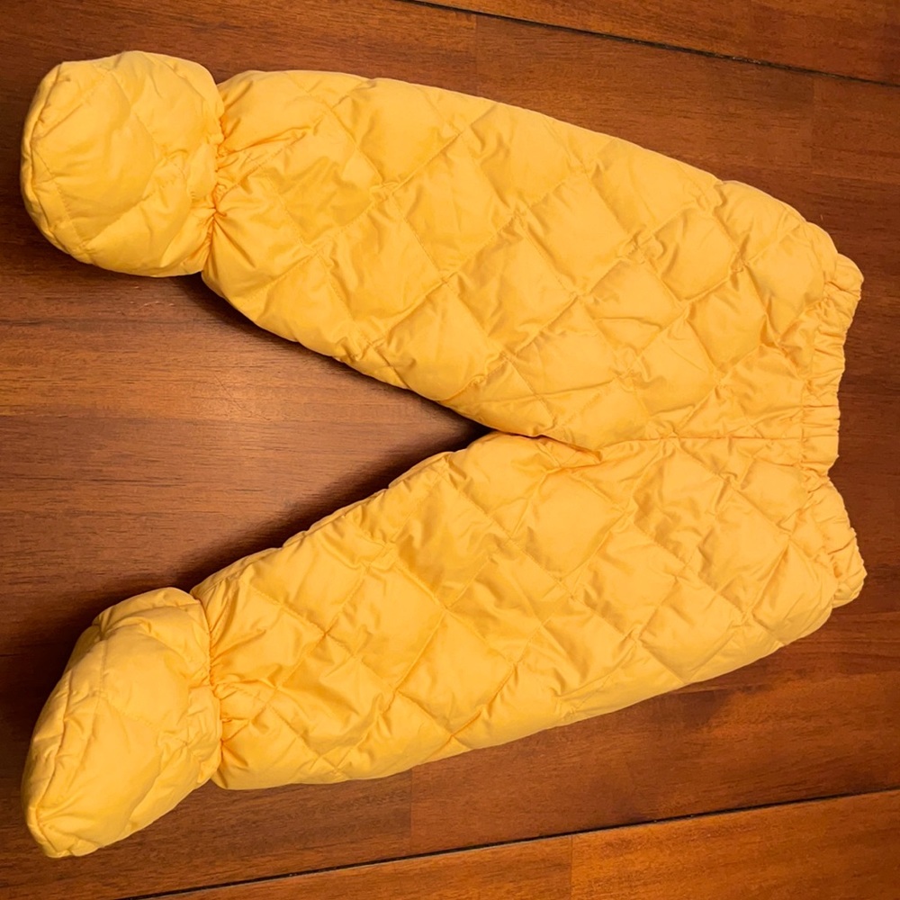 Lands’ End 6-12 month old snow pants with feet.